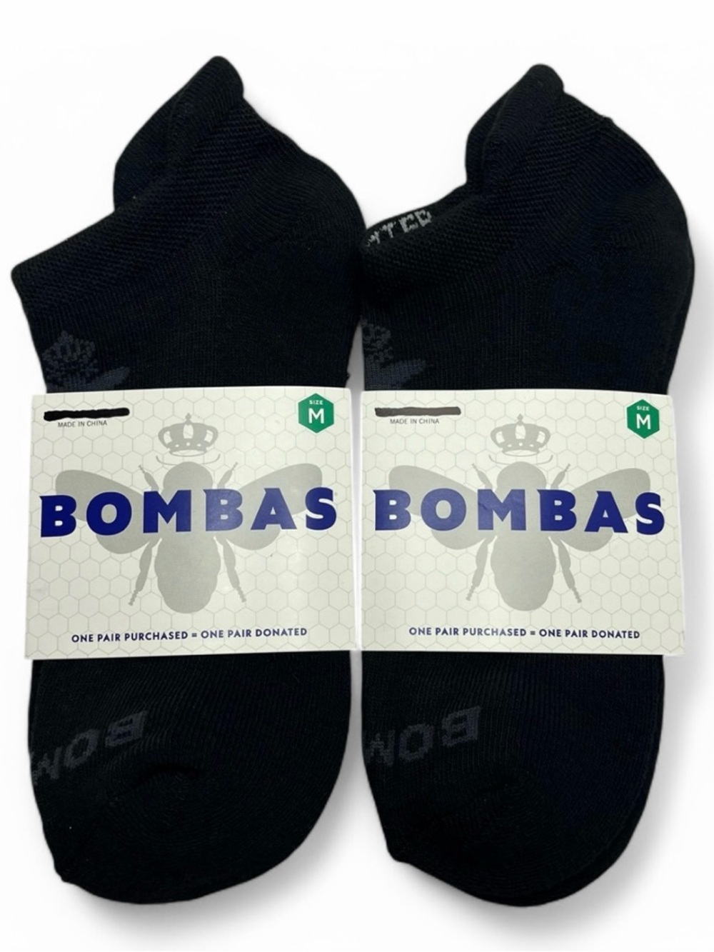 Bundle (Set of 2) Bombas Ankle Socks Size Medium Women’s Black Blister Tab